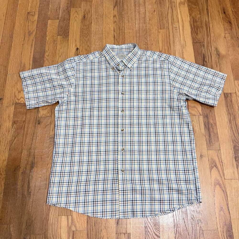L.L. Bean Traditional Fit Short Sleeve Plaid Button-Down Shirt